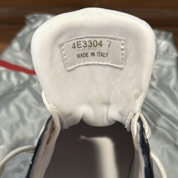 Men sneakers. Prada. - Picture 5 of 7